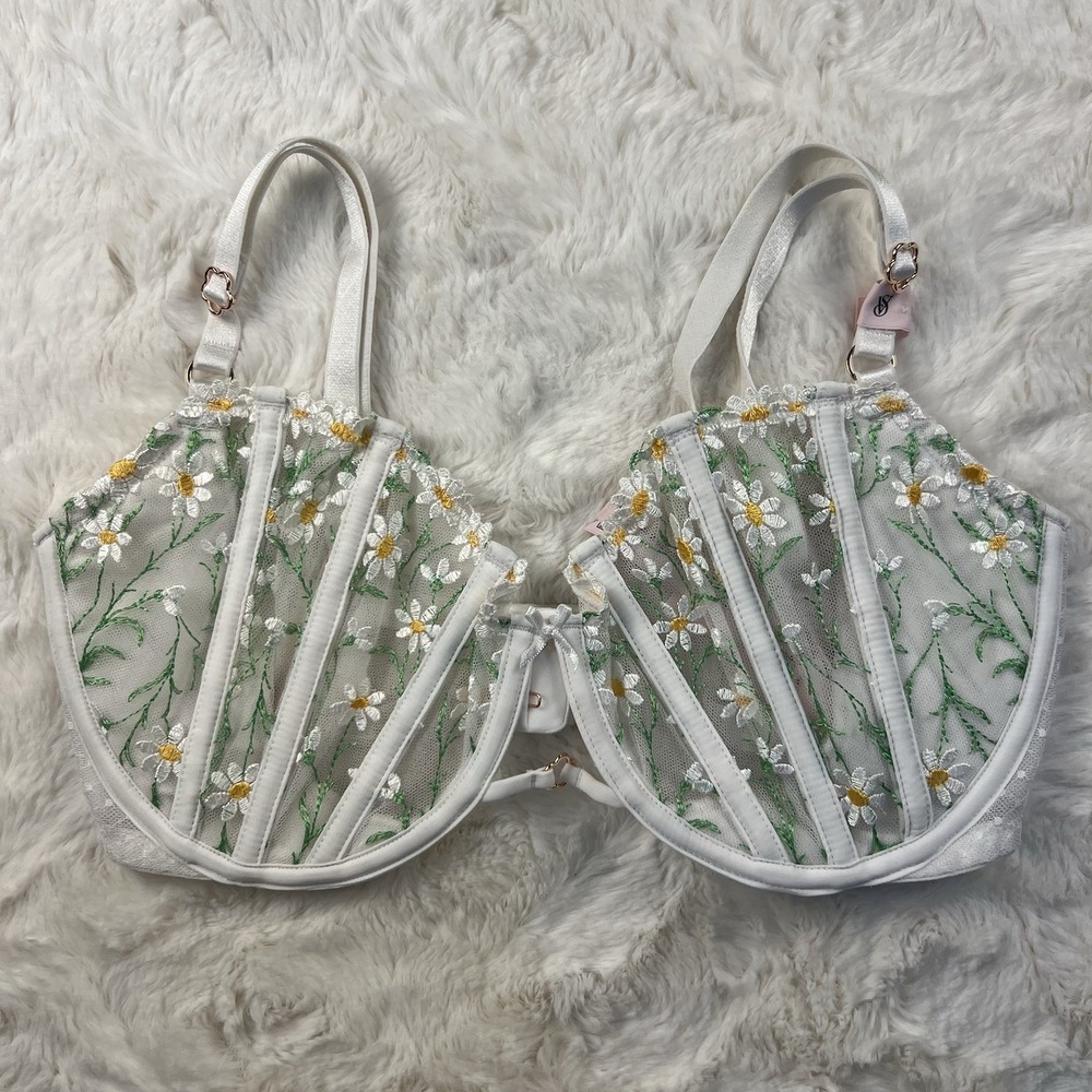 Victoria's Secret Dream Angels Wicked Unlined Daisy Chain Embroidery Bra 34D